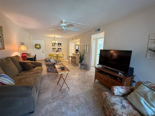 1250 S PINELLAS AVENUE 802, Tarpon Springs, FL 34689