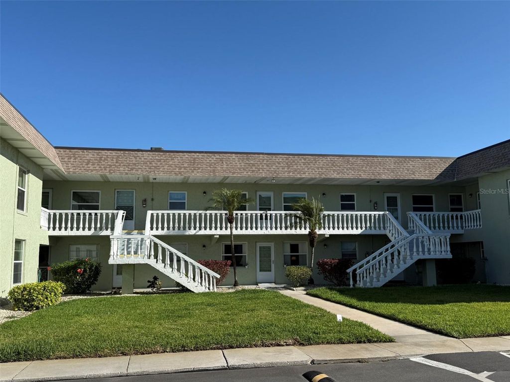 1250 S PINELLAS AVENUE 802, Tarpon Springs, FL 34689