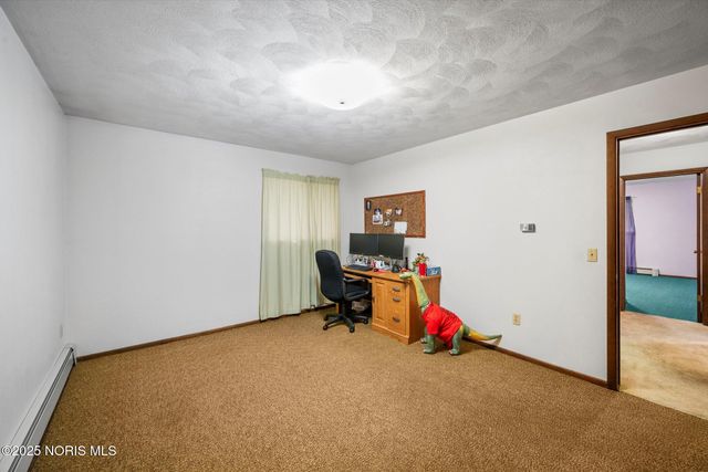 9864 Bucher Road, Whitehouse, OH 43571