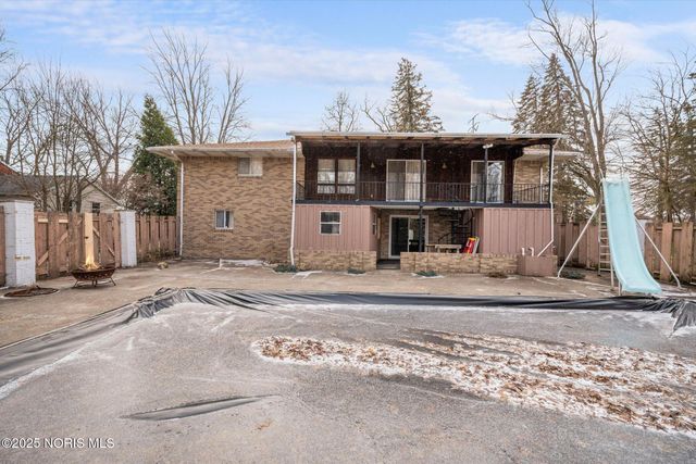 9864 Bucher Road, Whitehouse, OH 43571