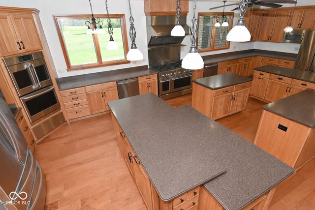 4244 Flake Road, Martinsville, IN 46151