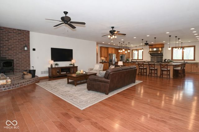 4244 Flake Road, Martinsville, IN 46151