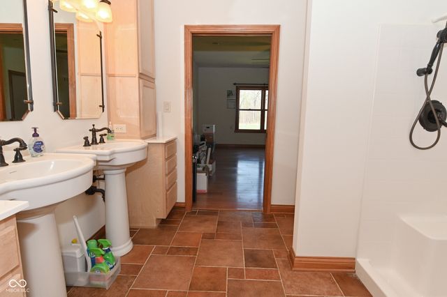 4244 Flake Road, Martinsville, IN 46151
