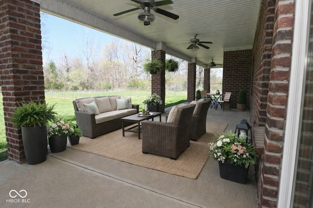 4244 Flake Road, Martinsville, IN 46151