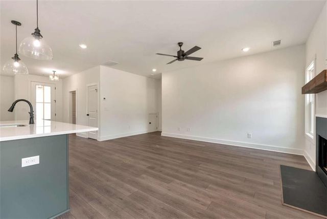 218 Clay Street, Maysville, GA 30558