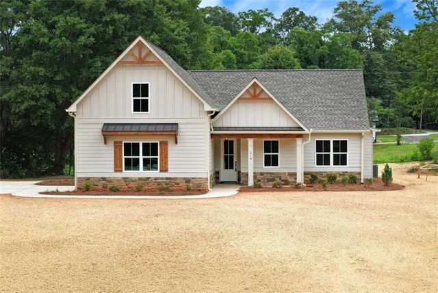 218 Clay Street, Maysville, GA 30558