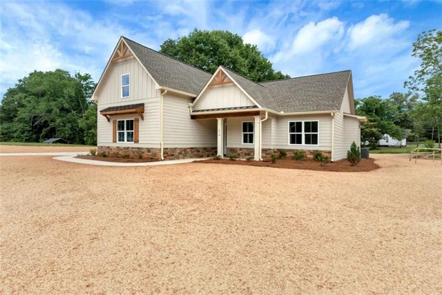 218 Clay Street, Maysville, GA 30558