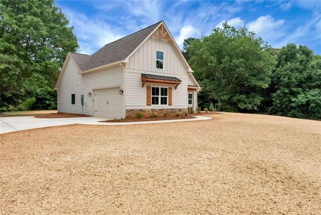 218 Clay Street, Maysville, GA 30558