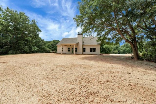 218 Clay Street, Maysville, GA 30558