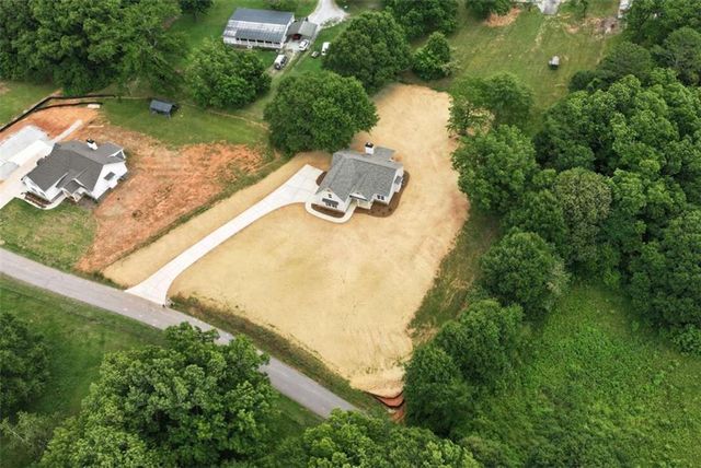 218 Clay Street, Maysville, GA 30558