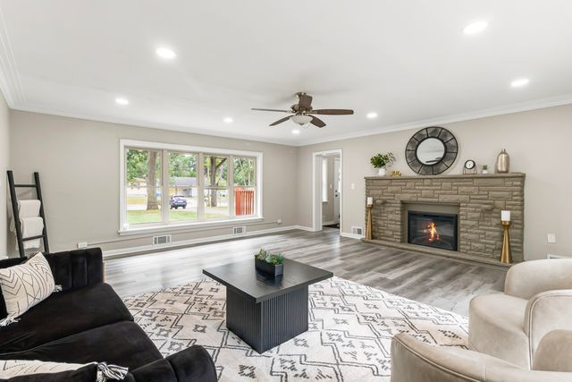3310 W 40th Avenue, Gary, IN 46408