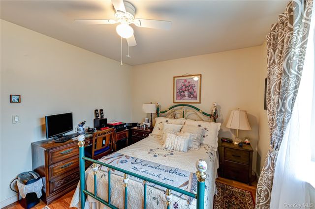 12 Blue Point Road E 12, Holtsville, NY 11742