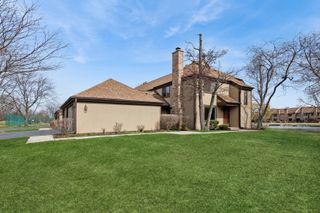 1480 Fairfax Lane 1480, Buffalo Grove, IL 60089