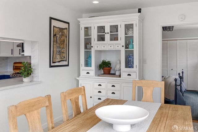 377 Beaumont Boulevard, Pacifica, CA 94044