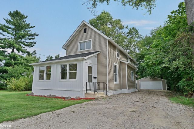 11630 Washington Avenue, Mount Morris, MI 48458