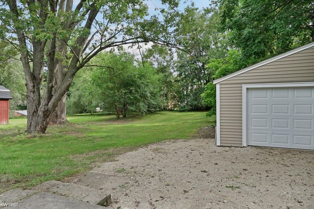 11630 Washington Avenue, Mount Morris, MI 48458