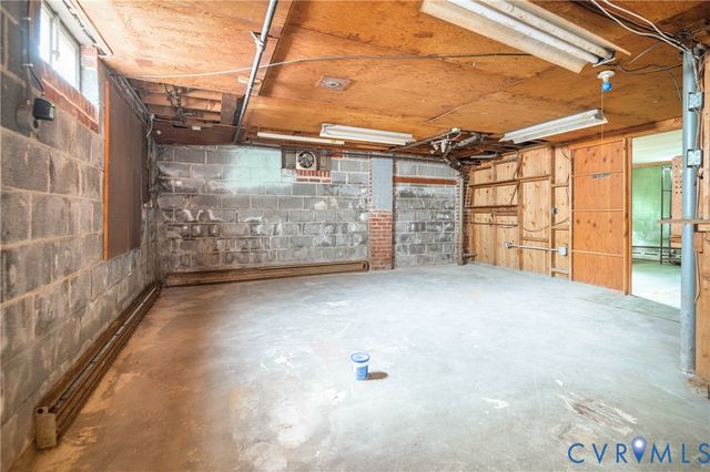 1407 Wentbridge Rd, Richmond, VA 23227
