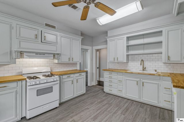 1110 N 2ND STREET, West Monroe, LA 71291