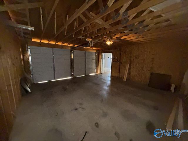 207 Victory Lane NE, Huntsville, AL 35811