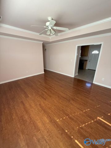 207 Victory Lane NE, Huntsville, AL 35811