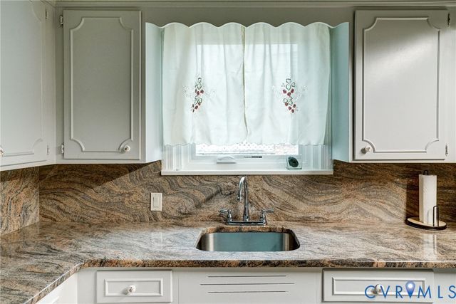 6010 Bonneau Rd, Henrico, VA 23227