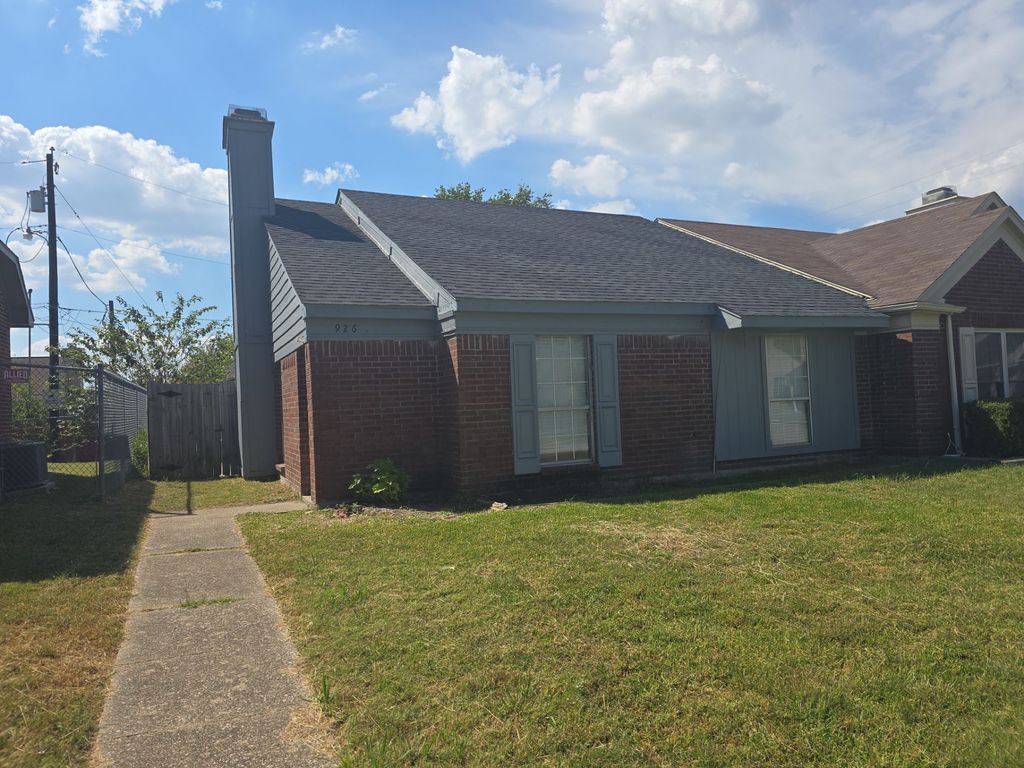 926 Binbrook Drive, Mesquite, TX 75149