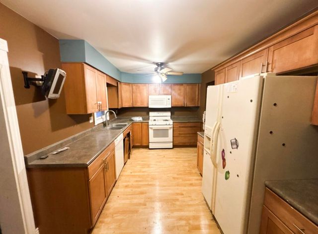 4265 E 28th Avenue, Lake Station, IN 46405