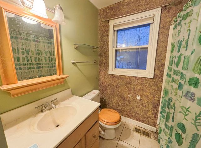 4265 E 28th Avenue, Lake Station, IN 46405