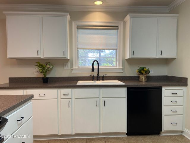 303 Edgewater Drive, New Iberia, LA 70563