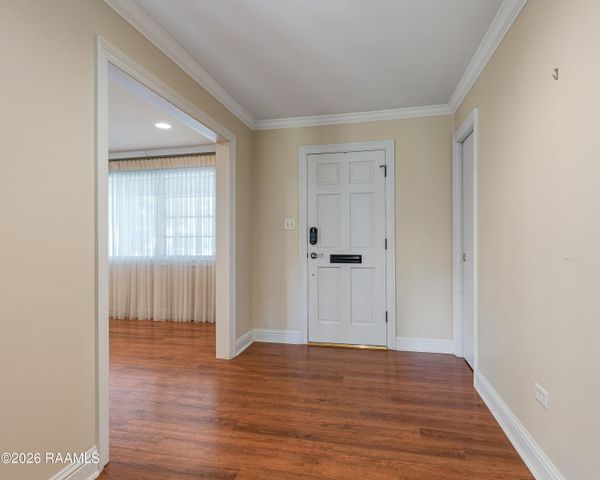 303 Edgewater Drive, New Iberia, LA 70563