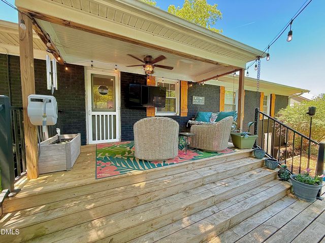 6288 N Nc Highway 87 N, Gibsonville, NC 27249