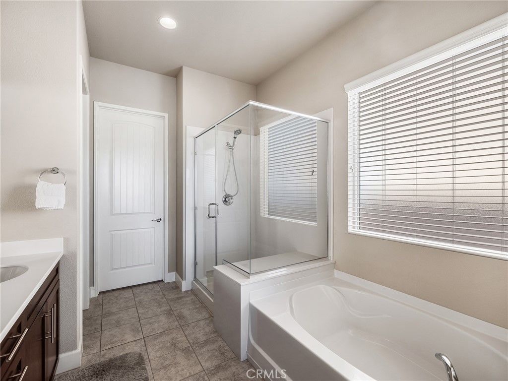 Image 22 of property listing at 10549 Green Valley Road, Apple Valley, CA 92308