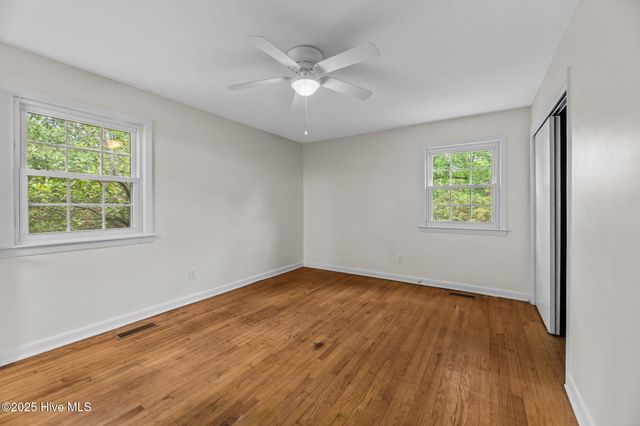 607 Pinetree Drive, New Bern, NC 28562