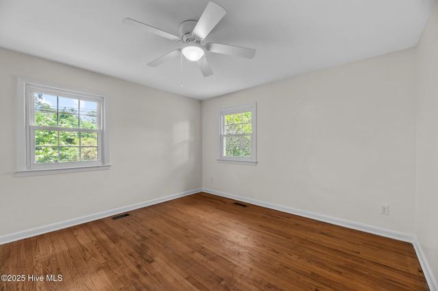 607 Pinetree Drive, New Bern, NC 28562