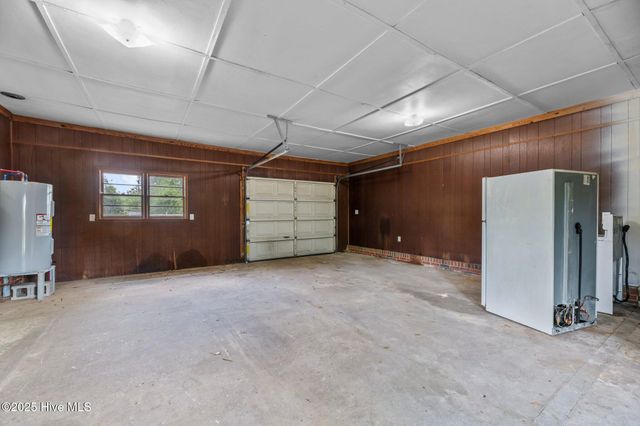 607 Pinetree Drive, New Bern, NC 28562