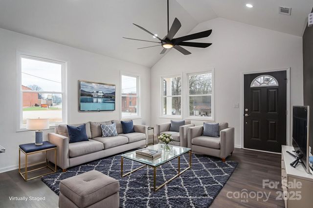 608 N Mountain Street, Cherryville, NC 28021