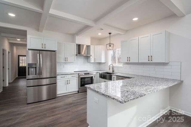 608 N Mountain Street, Cherryville, NC 28021