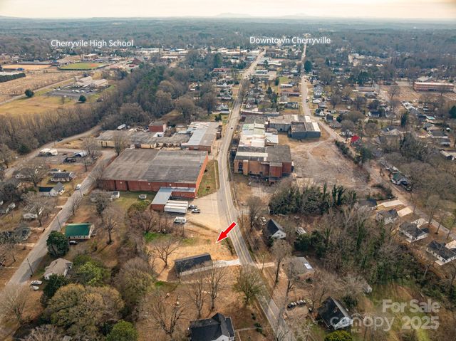 608 N Mountain Street, Cherryville, NC 28021