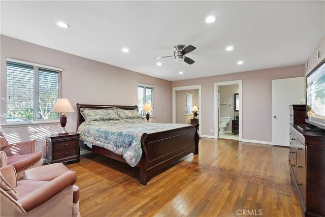 17147 Vintage, Northridge, CA 91325