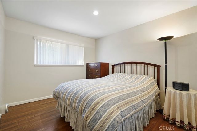 17147 Vintage, Northridge, CA 91325