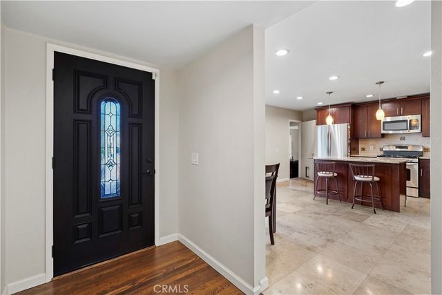 17147 Vintage, Northridge, CA 91325