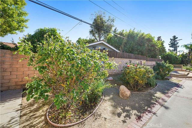 17147 Vintage, Northridge, CA 91325