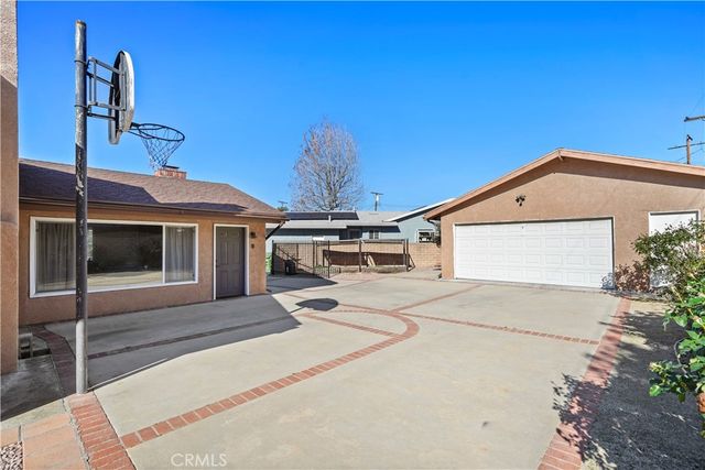 17147 Vintage, Northridge, CA 91325