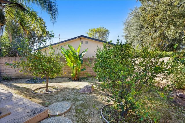 17147 Vintage, Northridge, CA 91325