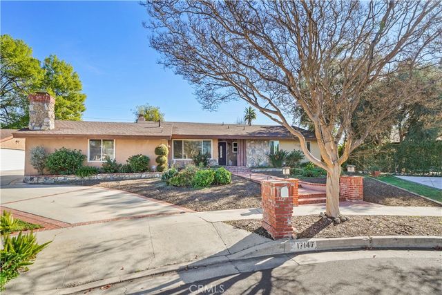 17147 Vintage, Northridge, CA 91325