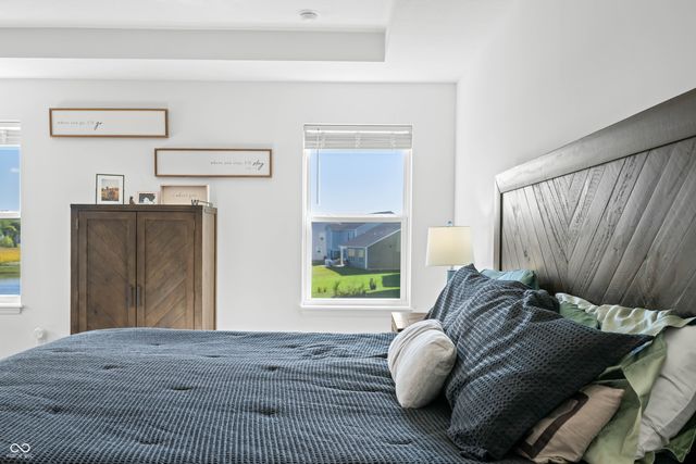 647 Bluestem Circle, New Whiteland, IN 46184