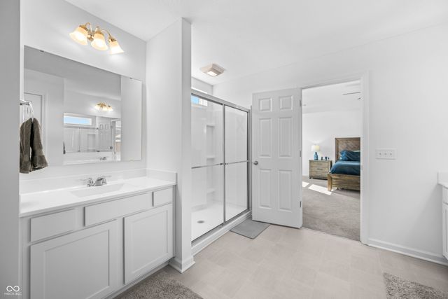 647 Bluestem Circle, New Whiteland, IN 46184