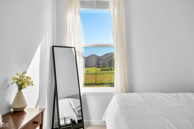 647 Bluestem Circle, New Whiteland, IN 46184