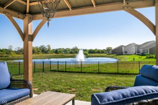 647 Bluestem Circle, New Whiteland, IN 46184