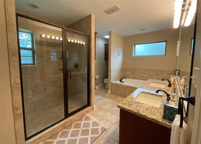 103 Eastwood Circle, Enchanted Oaks, TX 75156